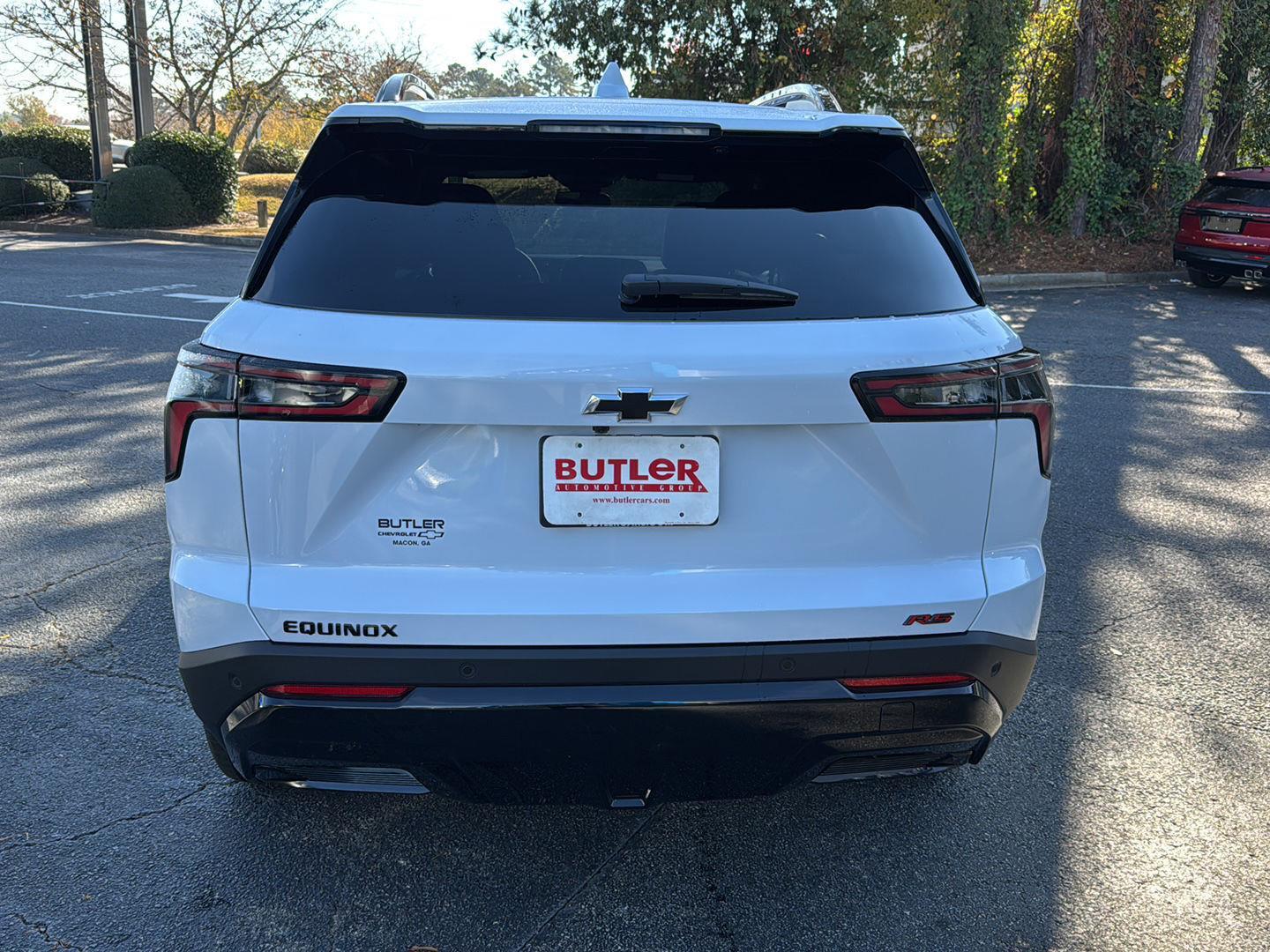 New 2026 Polar White Tricoat Chevrolet FWD RS image 4