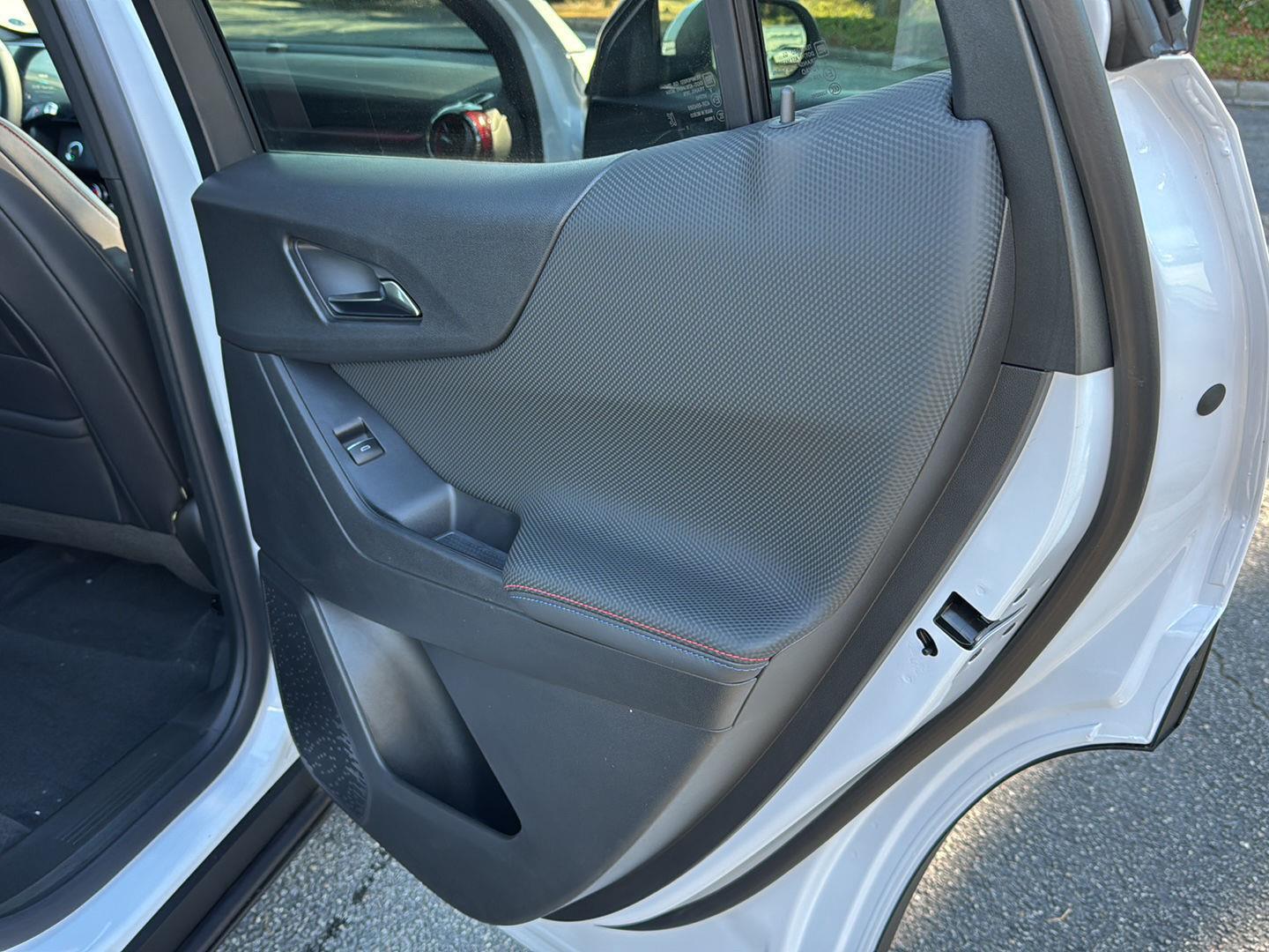 New 2026 Polar White Tricoat Chevrolet FWD RS image 13