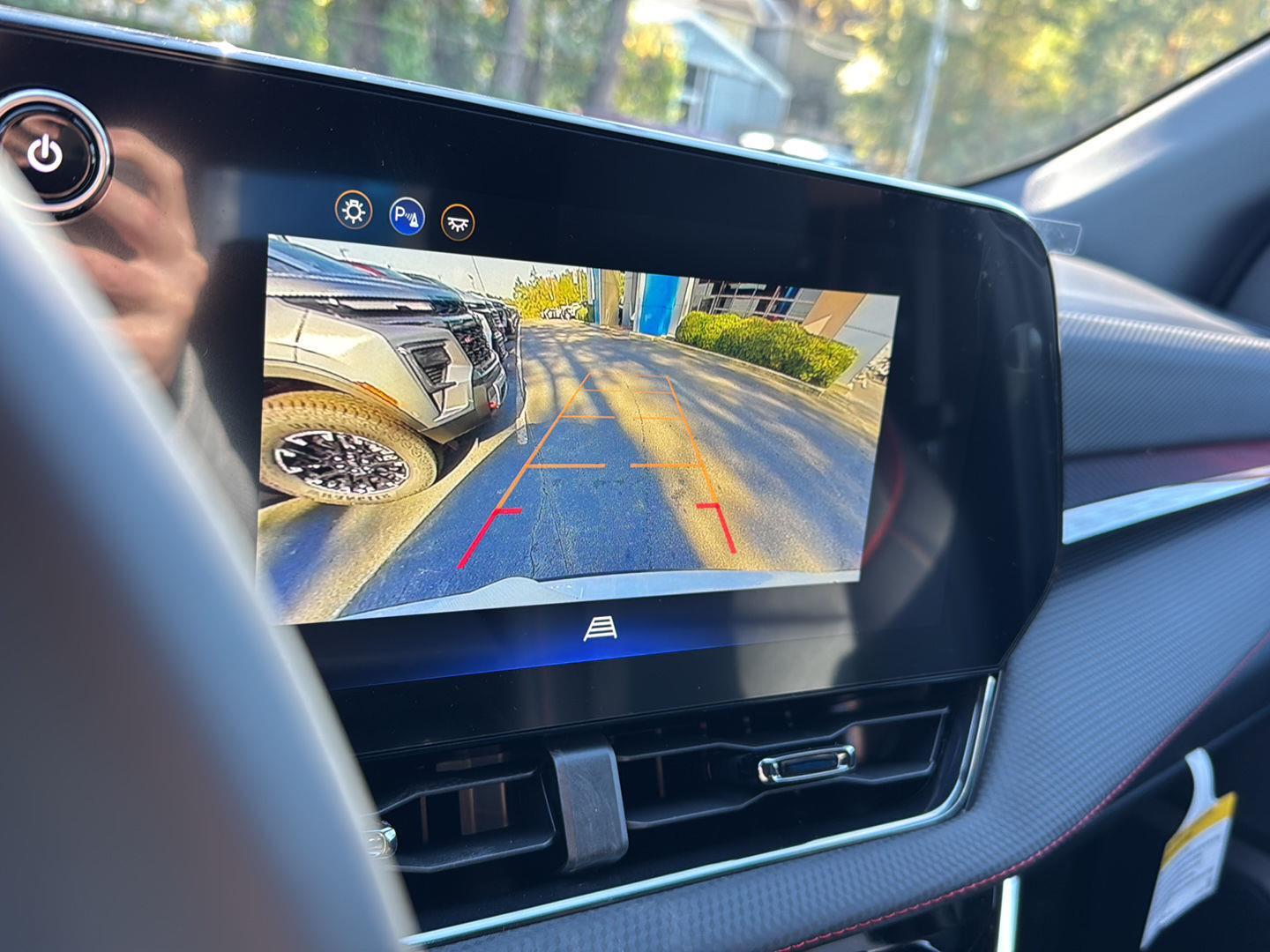 New 2026 Polar White Tricoat Chevrolet FWD RS image 22