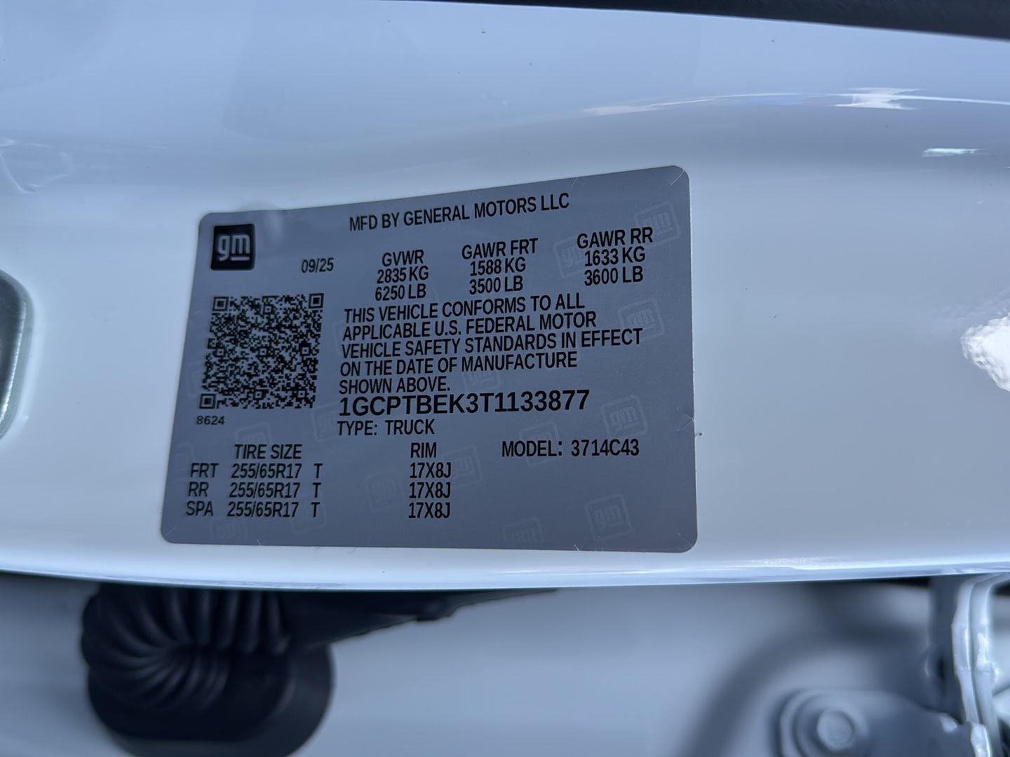 New 2026 Summit White Chevrolet 4WD Work Truck image 26