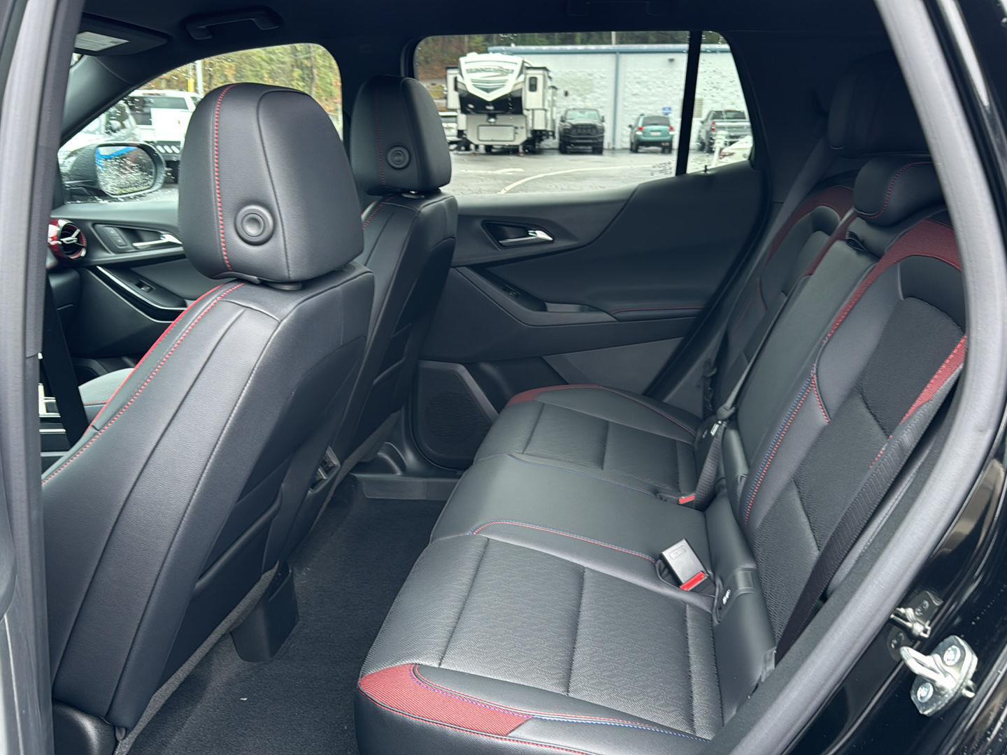 New 2026 Mosaic Black Metallic Chevrolet FWD RS image 9