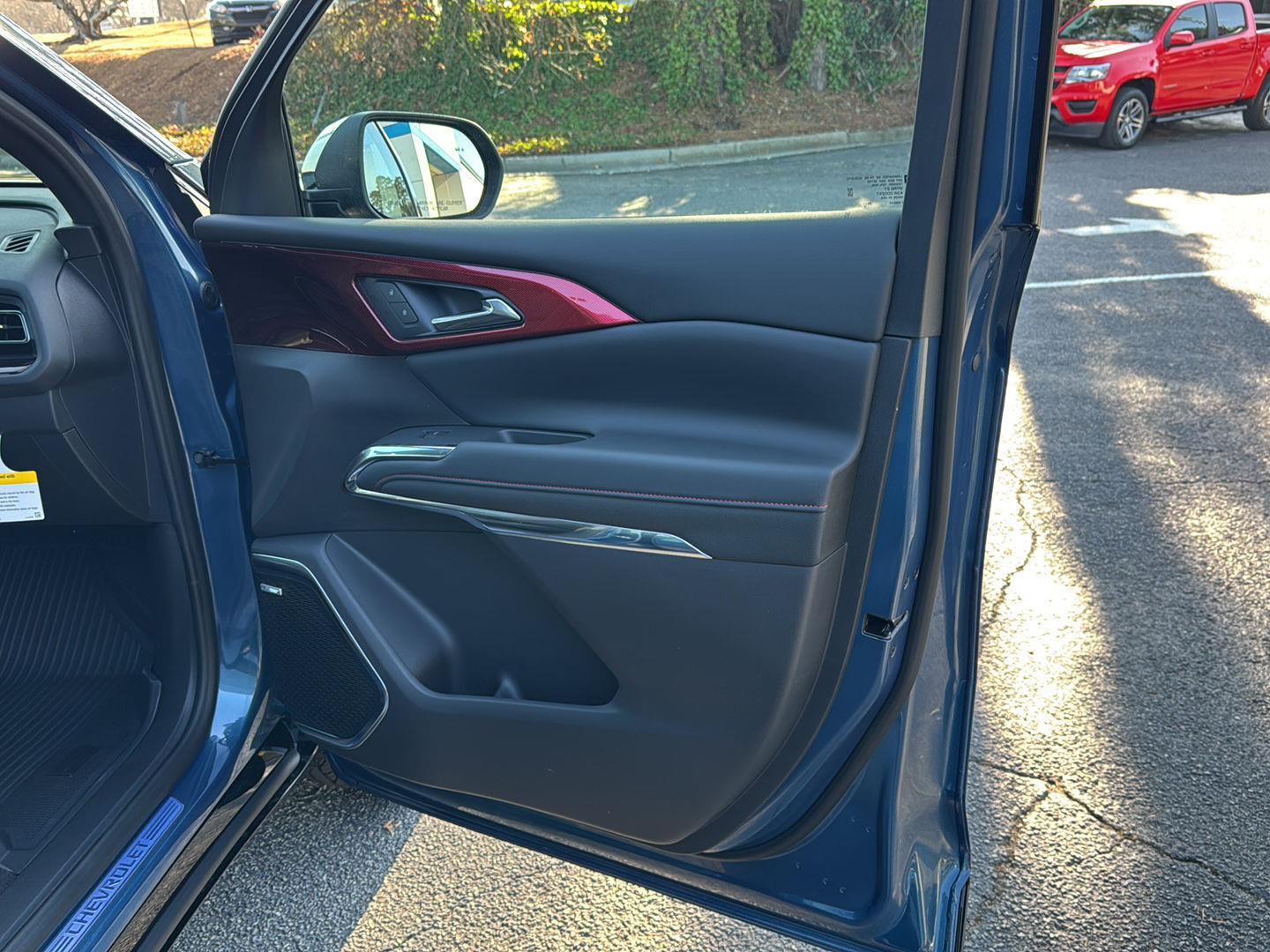 New 2026 Lakeshore Blue Metallic Chevrolet FWD RS image 12