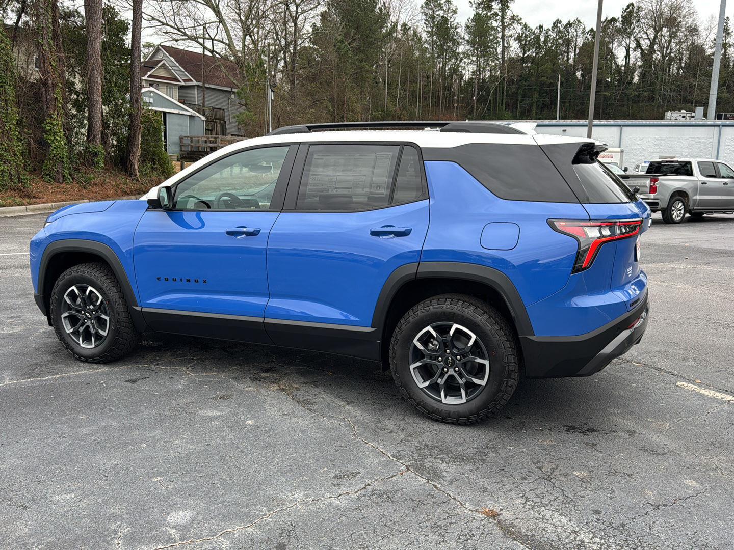 New 2026 Reef Blue Metallic Chevrolet FWD ACTIV image 3