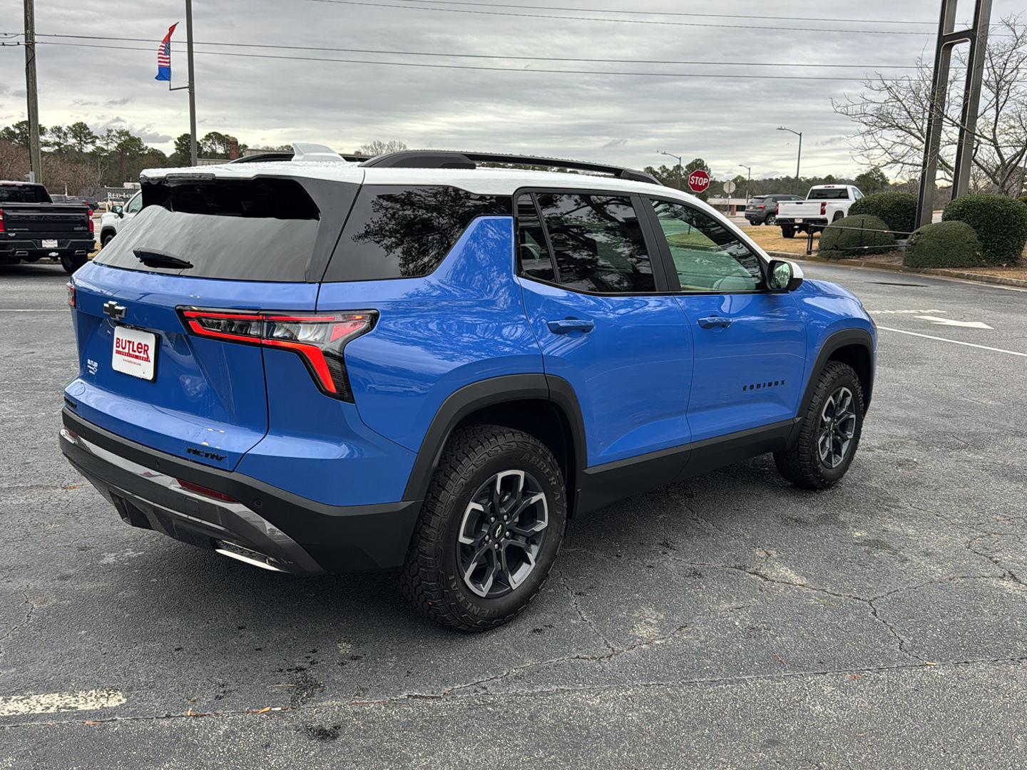 New 2026 Reef Blue Metallic Chevrolet FWD ACTIV image 5