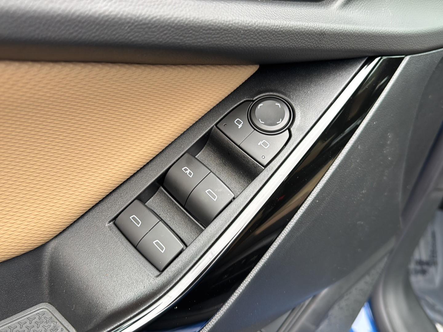 New 2026 Reef Blue Metallic Chevrolet FWD ACTIV image 27