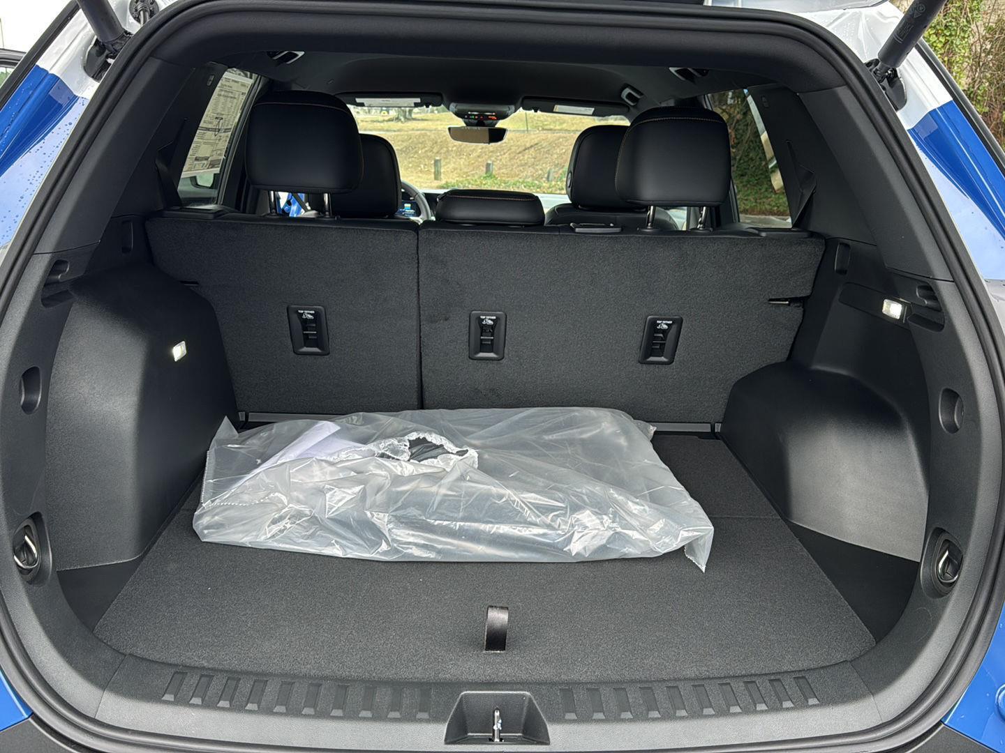 New 2026 Reef Blue Metallic Chevrolet FWD ACTIV image 28