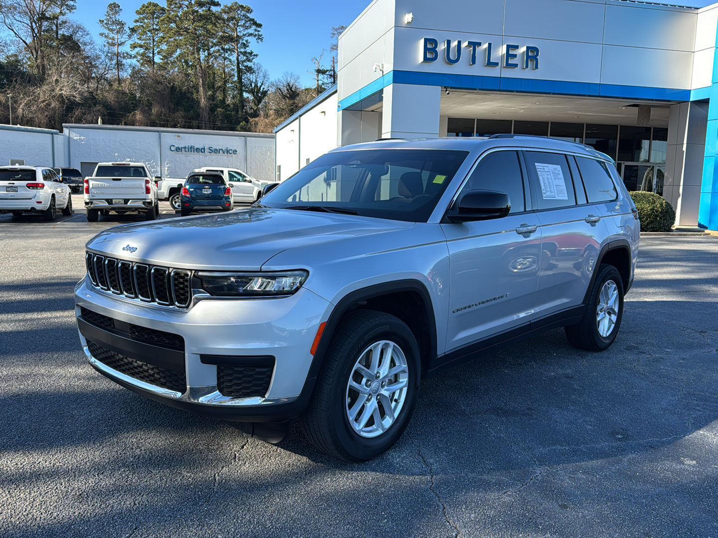 2023 Jeep Grand Cherokee L Laredo RWD