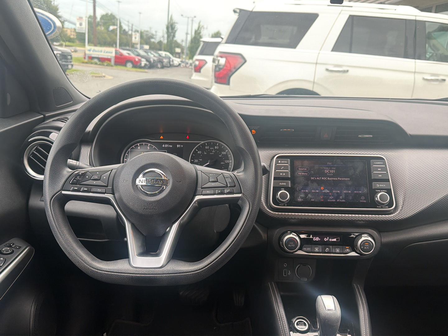 Used 2018 Super Black Nissan SV image 9