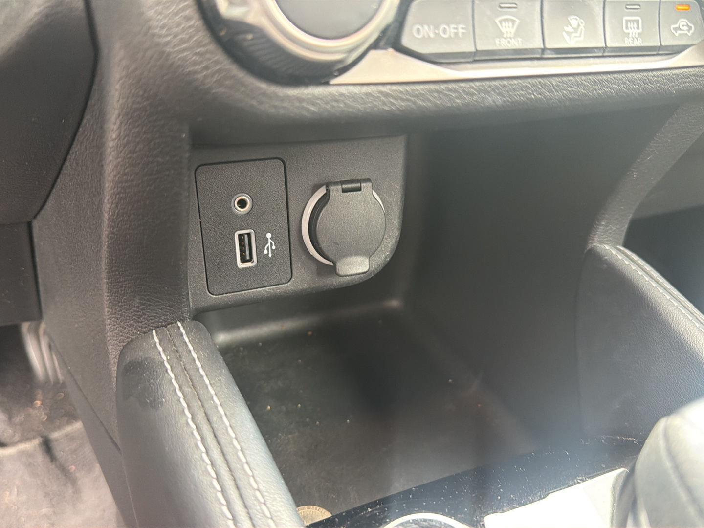 Used 2018 Super Black Nissan SV image 14