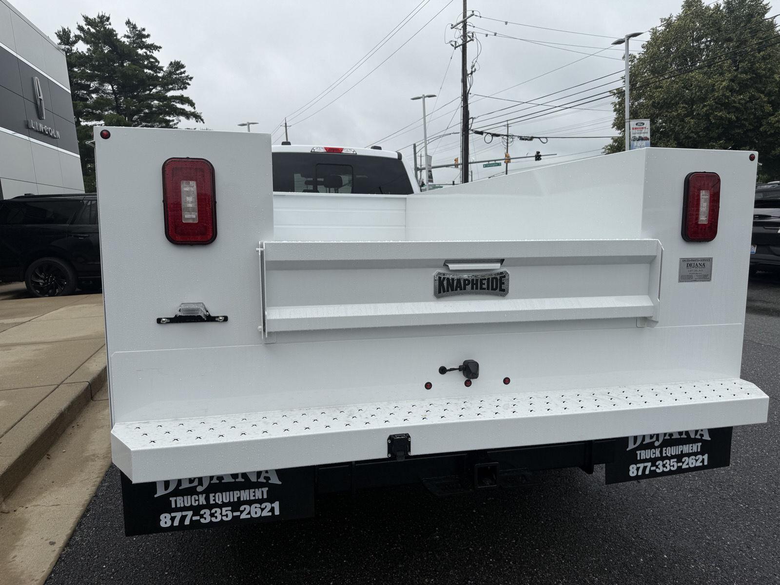 New 2026 Oxford White Ford XL image 29