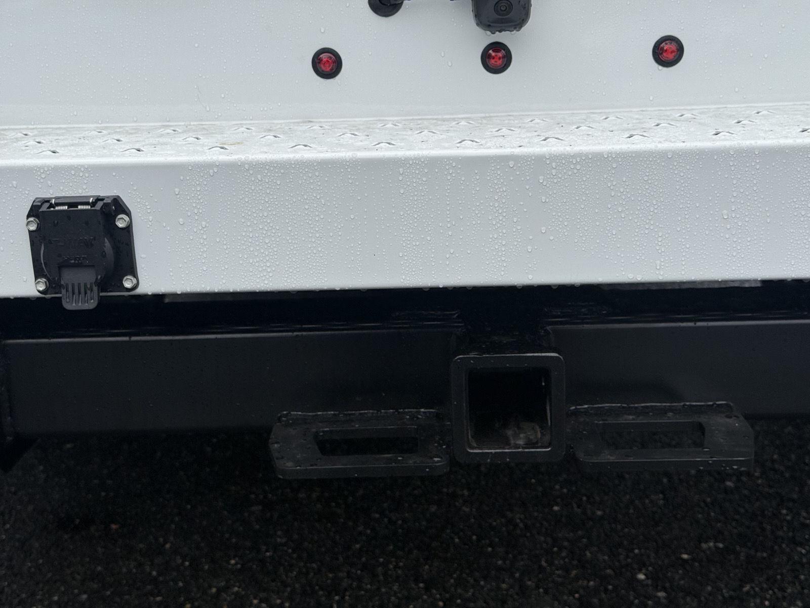 New 2026 Oxford White Ford XL image 33