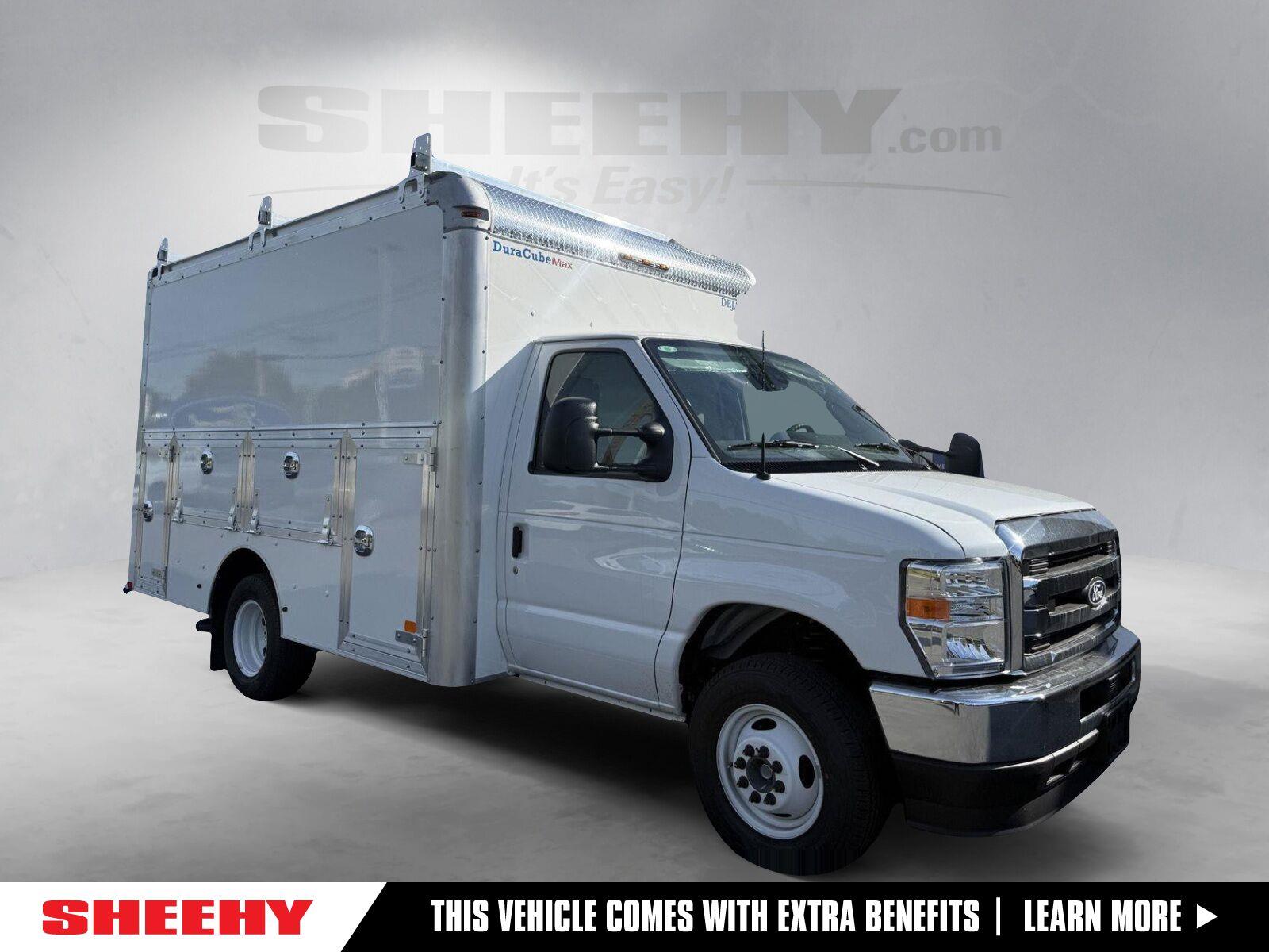 Oxford White 2027 Ford E-Series Chassis Pickup Truck Rear-Wheel Drive 6-Speed Automatic