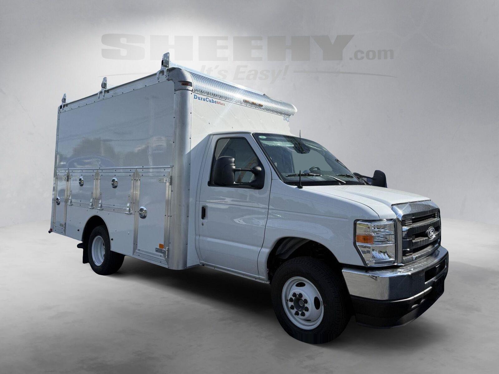 New 2027 Oxford White Ford  image 2