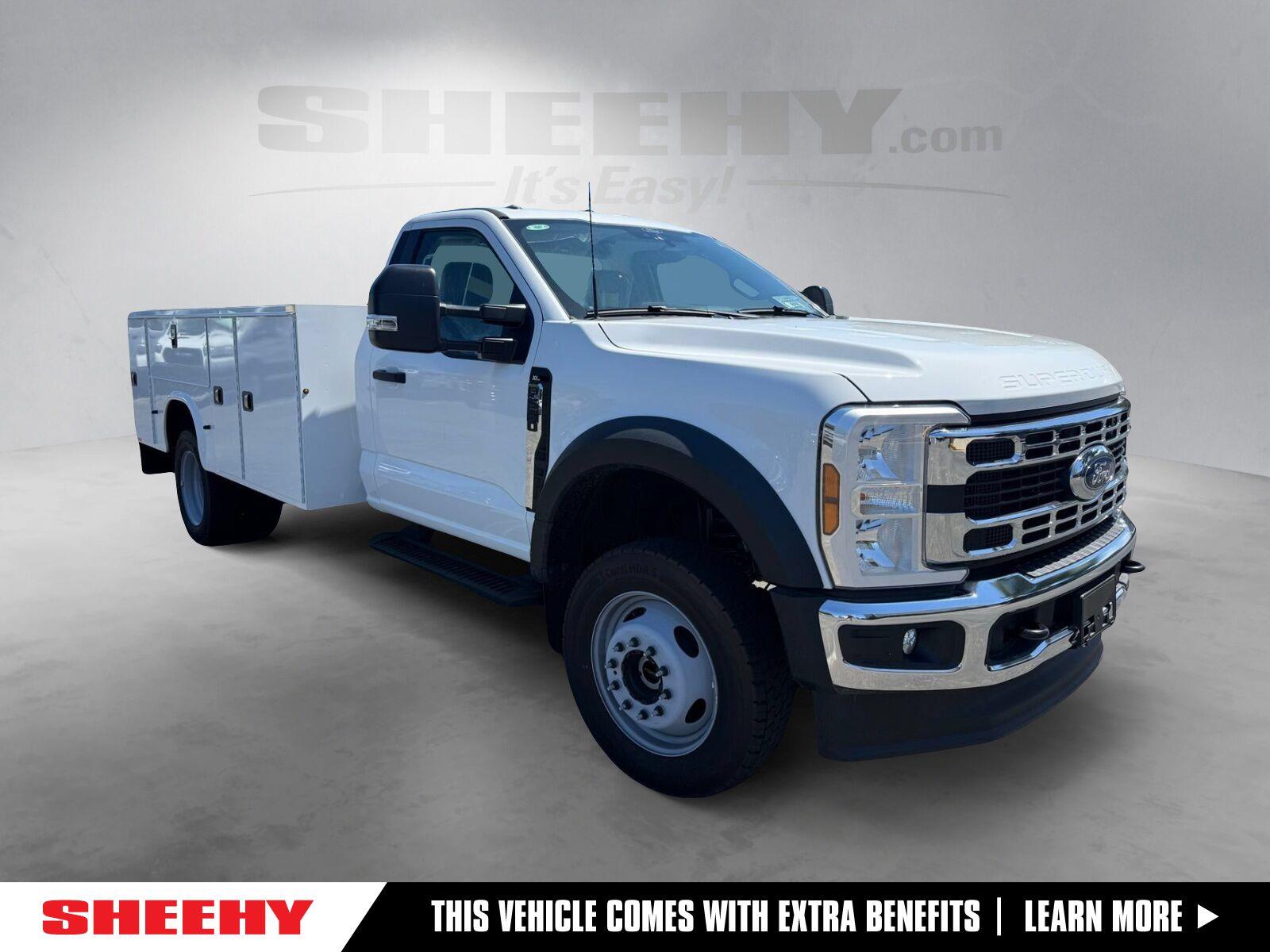 2025 Ford Super Duty F-550 DRW XL