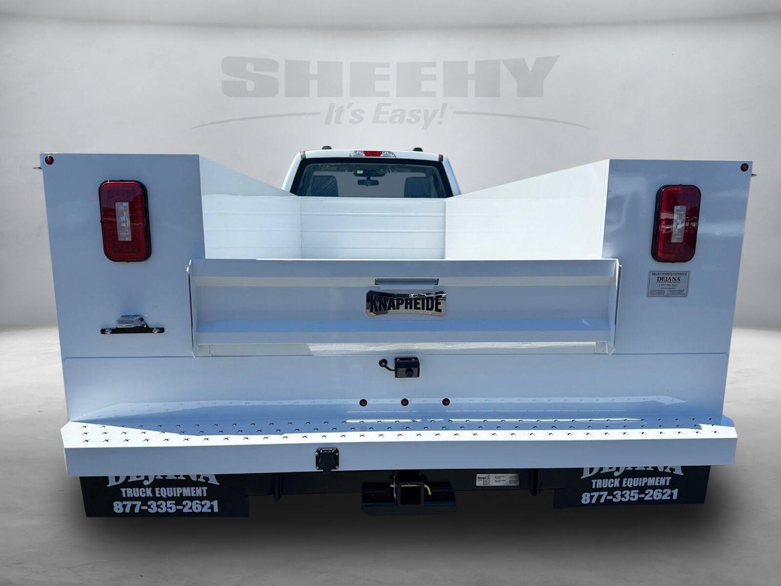 2025 Ford F-550 Super Duty Chassis Cab XL - Photo 6
