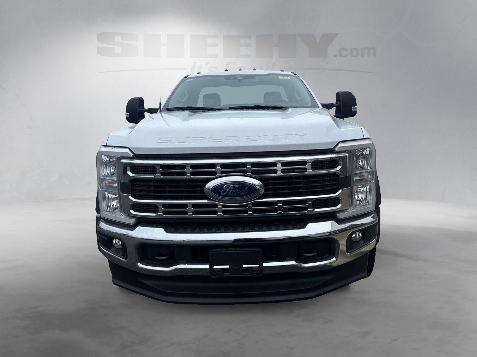 New 2026 Oxford White Ford XL image 4