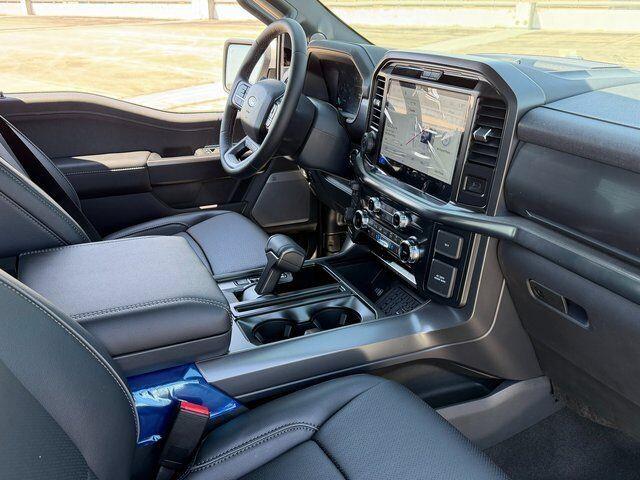 New 2026 Star White Metallic Tri-Coat Ford LARIAT image 10