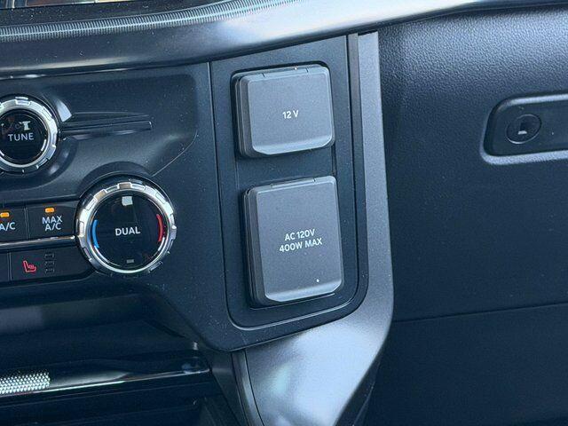 New 2026 Star White Metallic Tri-Coat Ford LARIAT image 18