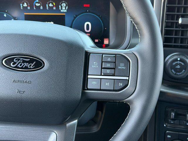 New 2026 Star White Metallic Tri-Coat Ford LARIAT image 23