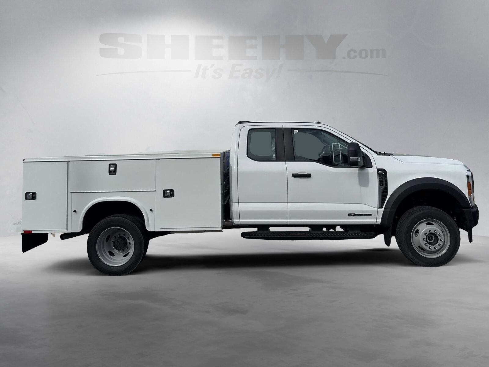 New 2026 Oxford White Ford XL image 8