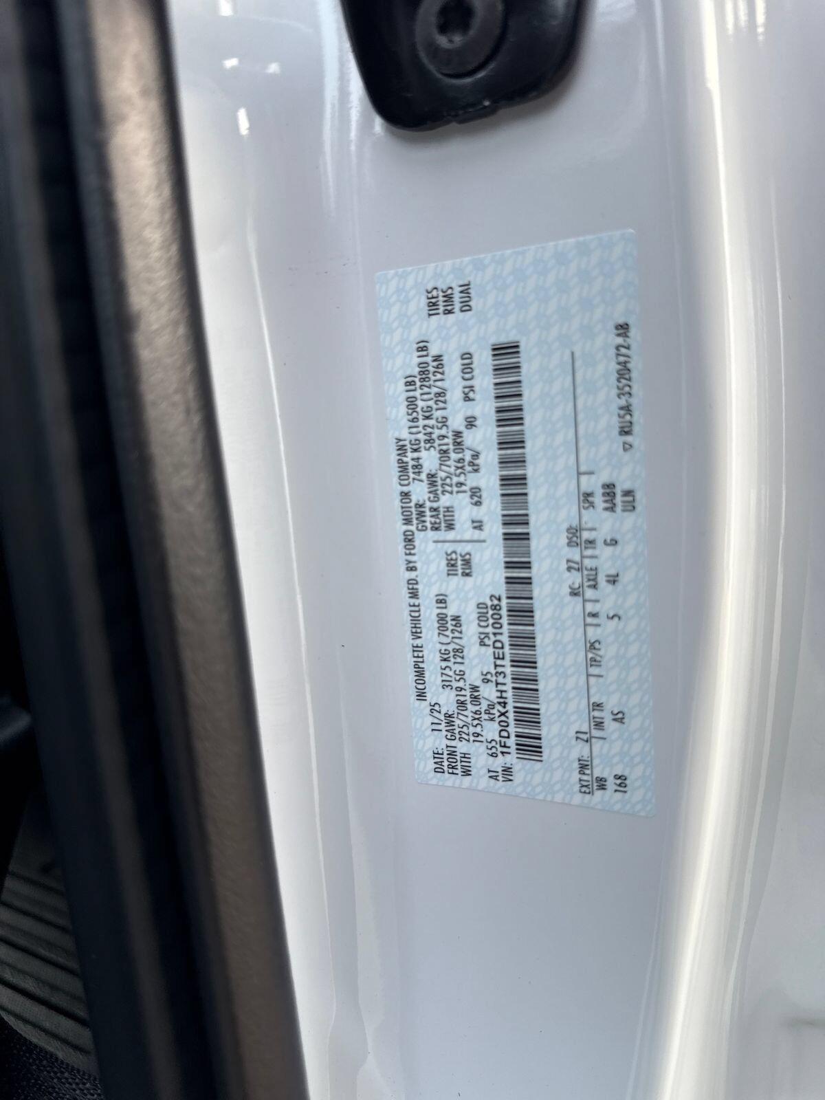 New 2026 Oxford White Ford XL image 9