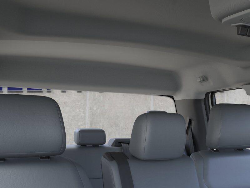 New 2026 Oxford White Ford XL image 23