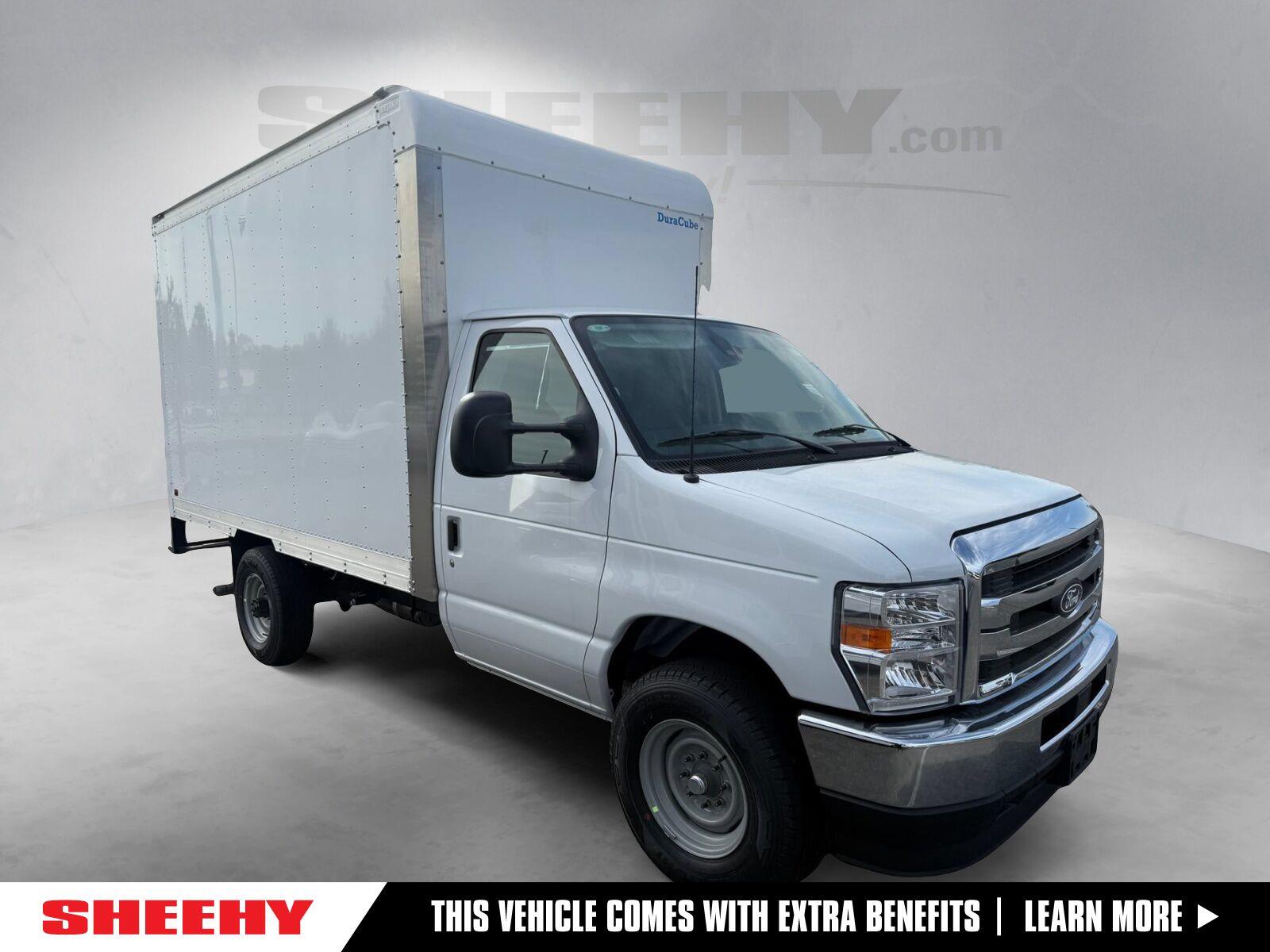 Oxford White 2027 Ford E-Series Chassis Pickup Truck Rear-Wheel Drive 6-Speed Automatic