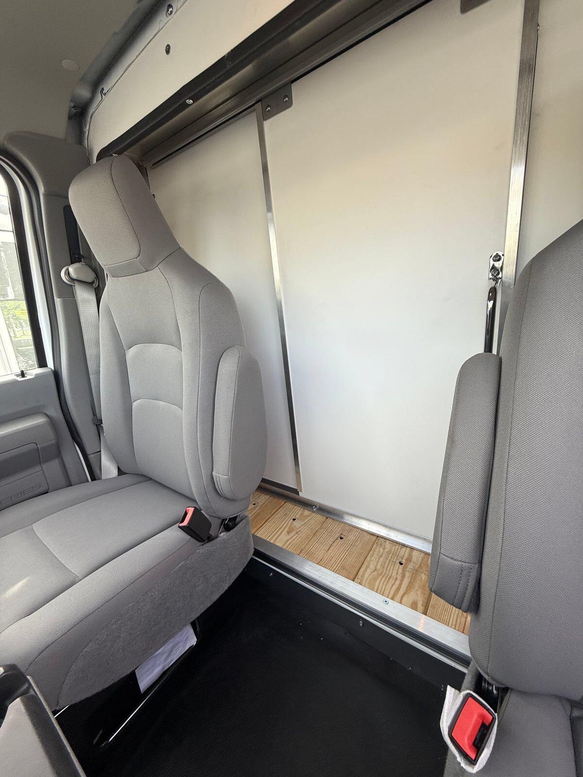 New 2027 Oxford White Ford Standard image 13