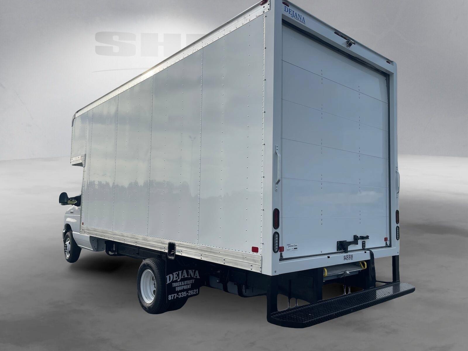 New 2027 Oxford White Ford  image 7