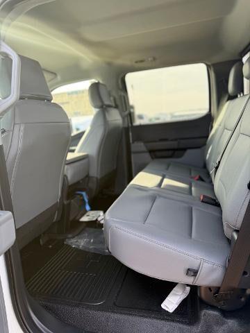 New 2026 Oxford White Ford XL image 15