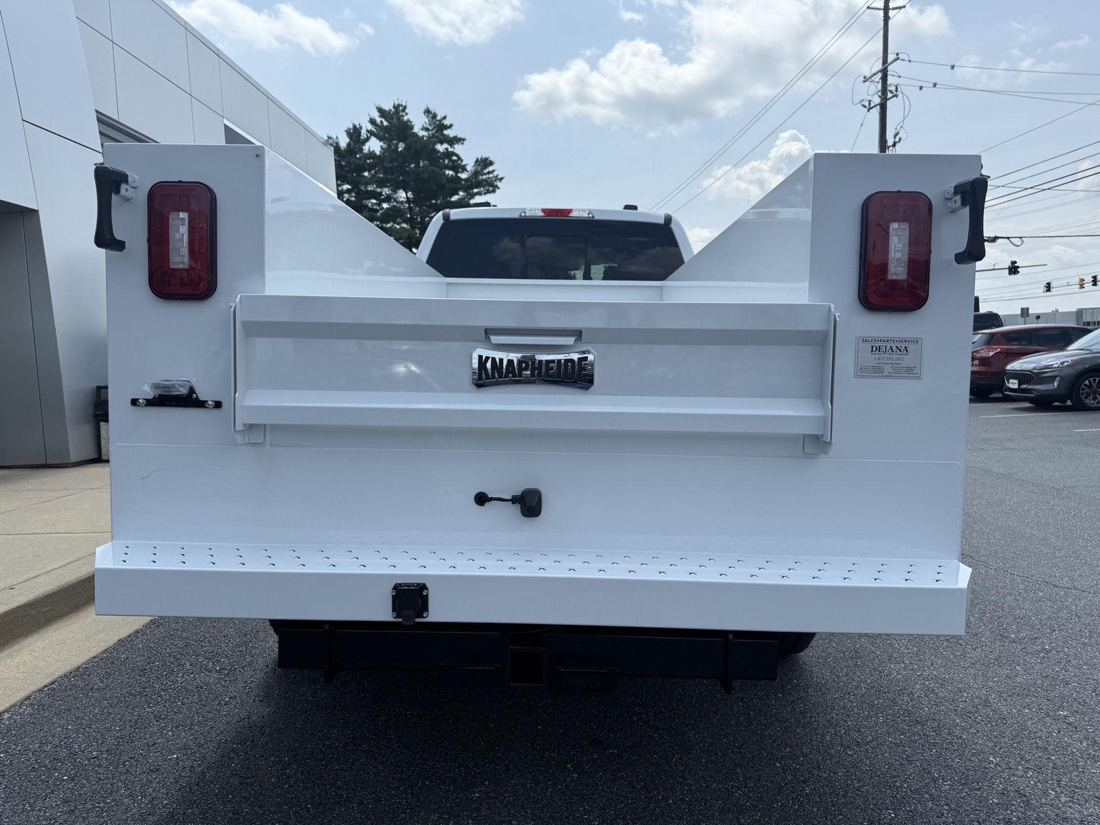 New 2026 Oxford White Ford XL image 8