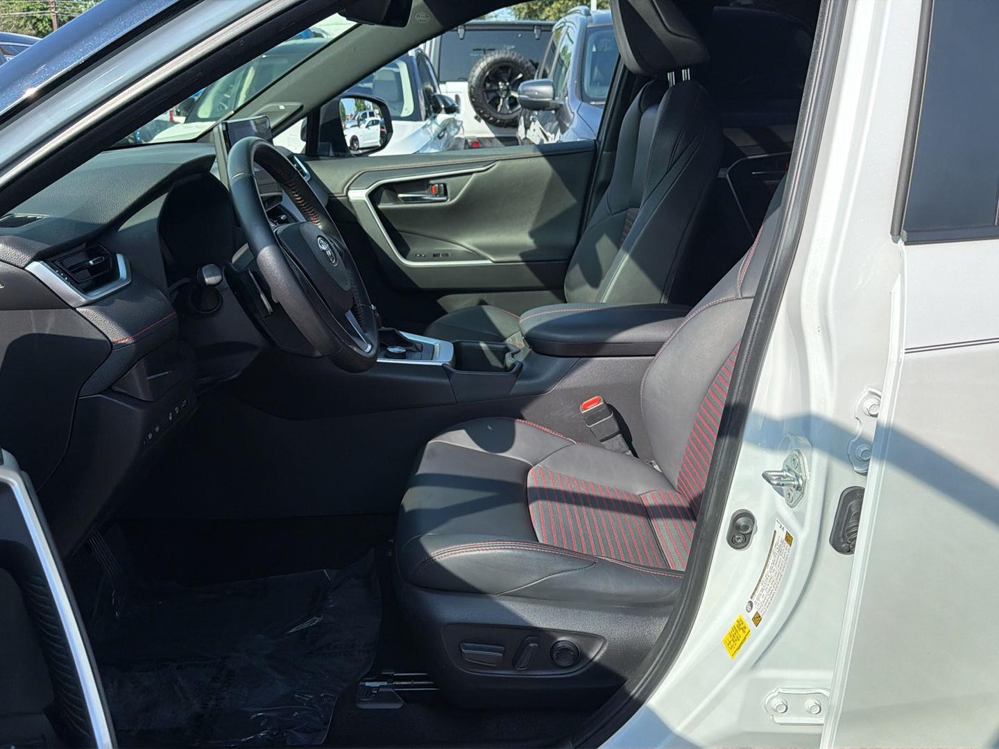 Used 2023 Wind Chill Pearl / Midnight Black Metallic Toyota XSE image 9