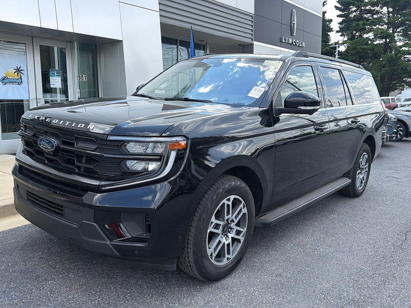 Used 2025  Ford Active image 6