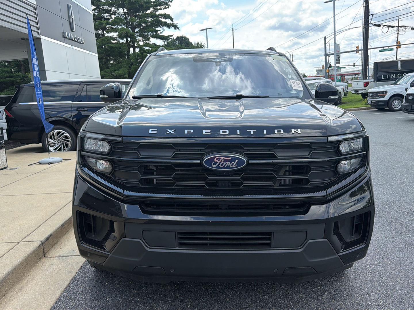 Used 2025  Ford Active image 7