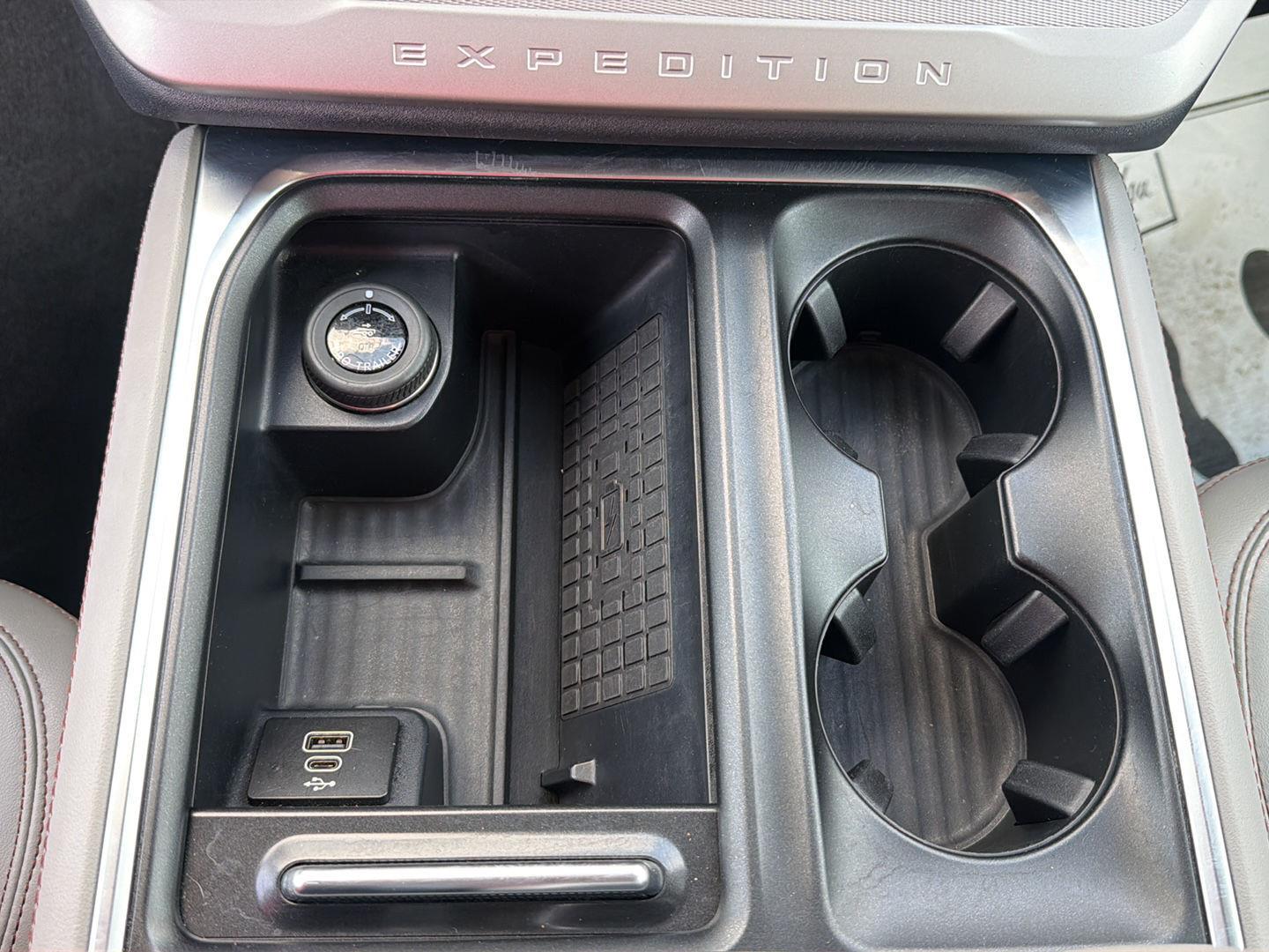 Used 2025  Ford Active image 15