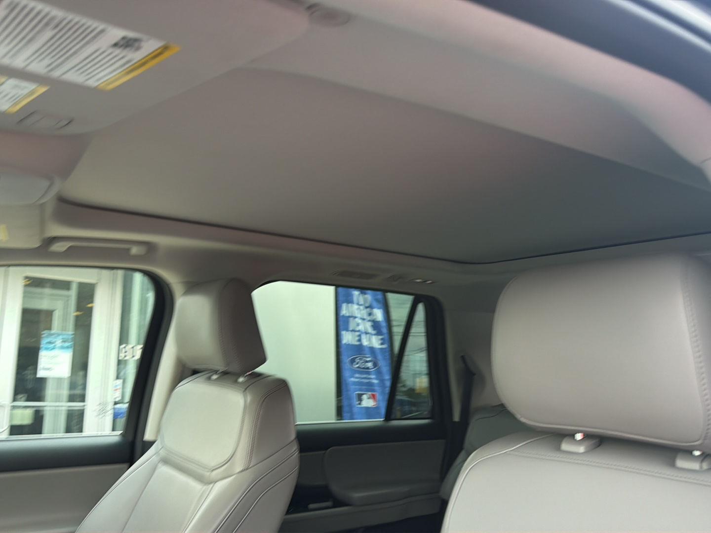 Used 2025  Ford Active image 22