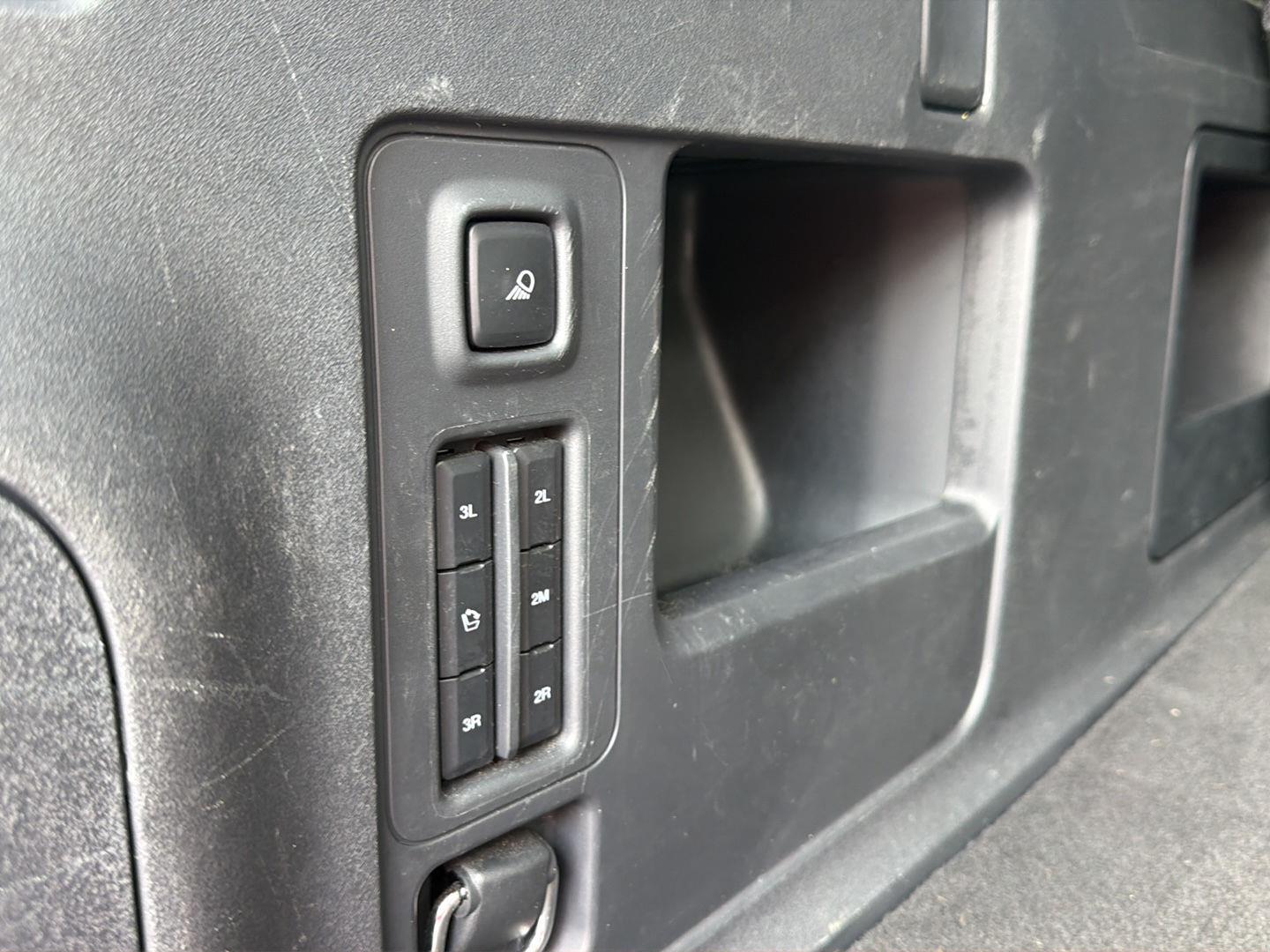 Used 2025  Ford Active image 24