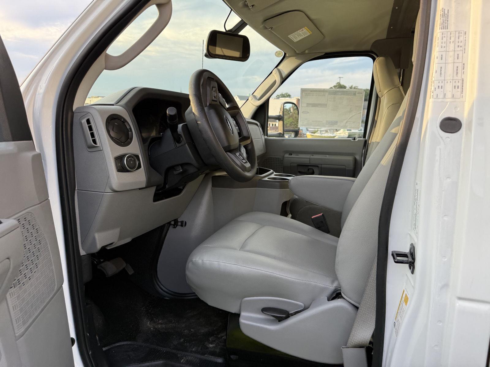 New 2027 Oxford White Ford  image 20