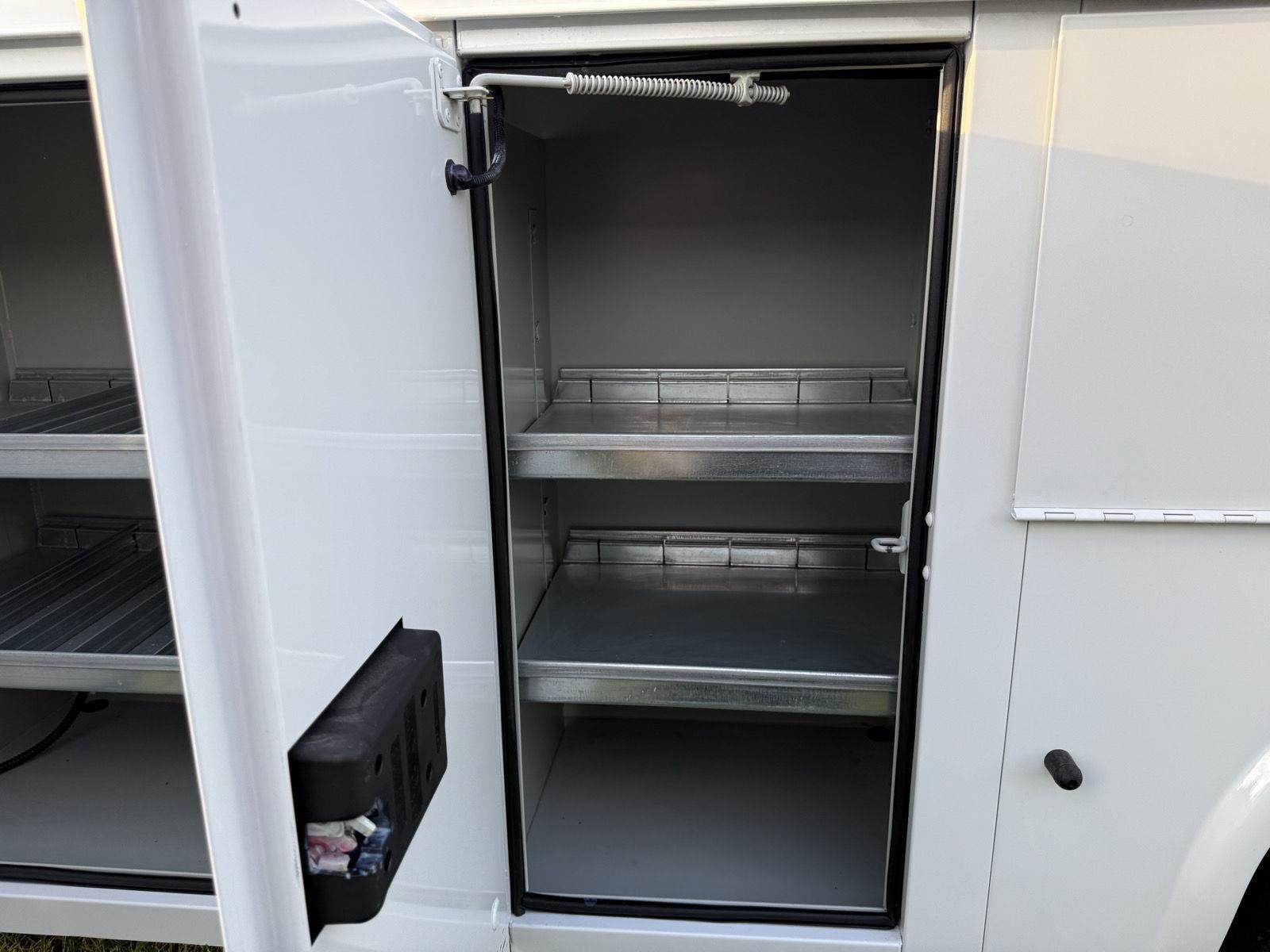 New 2026 Oxford White Ford XL image 26