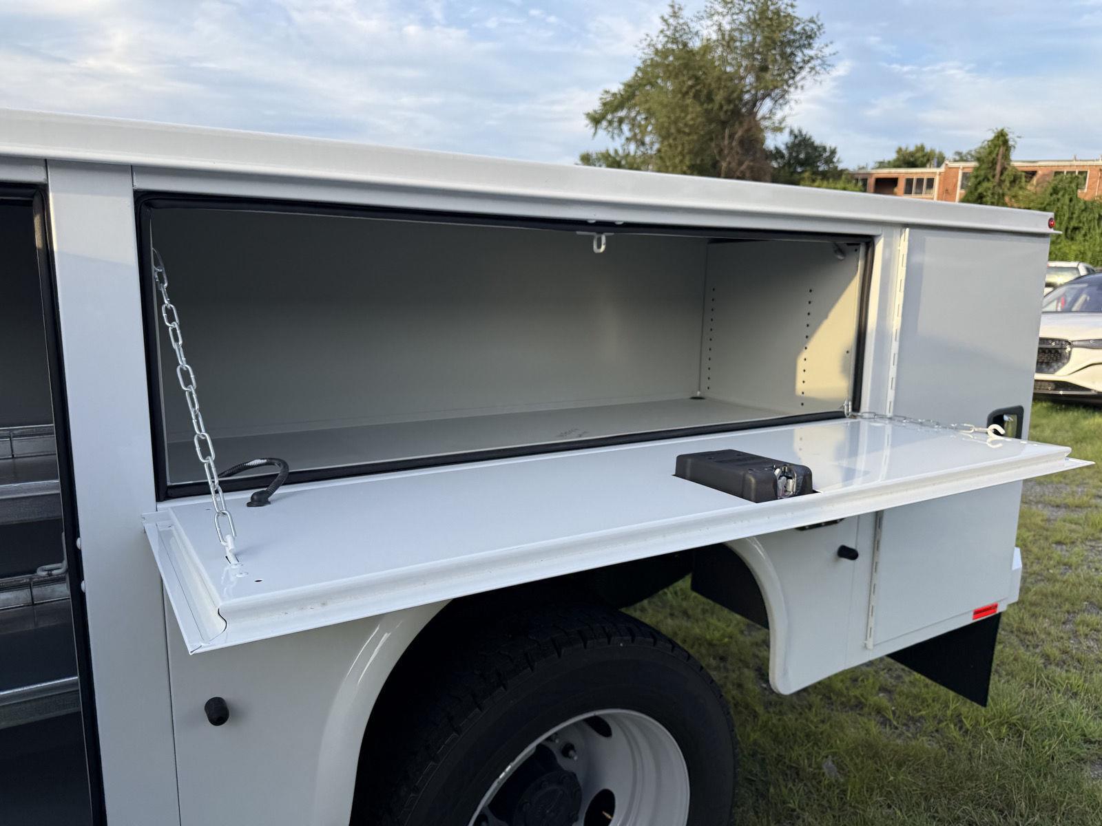 New 2026 Oxford White Ford XL image 28