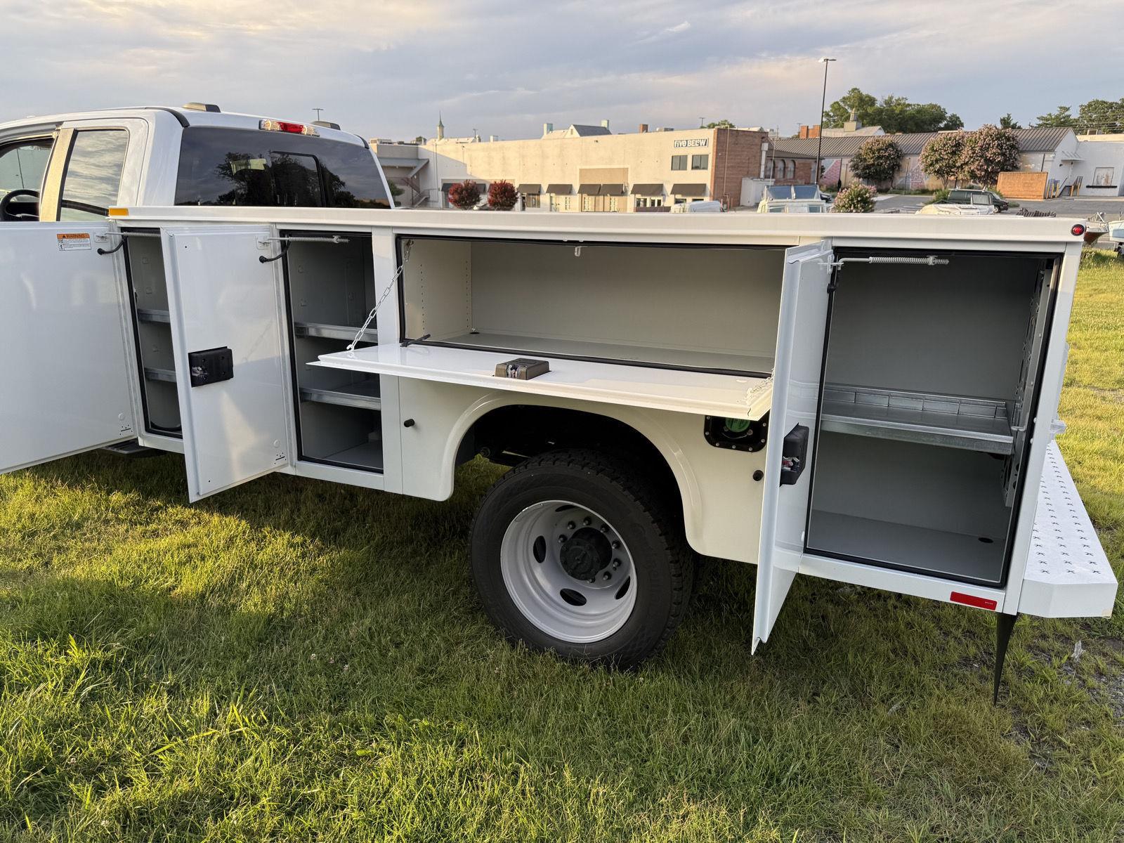 New 2026 Oxford White Ford XL image 32