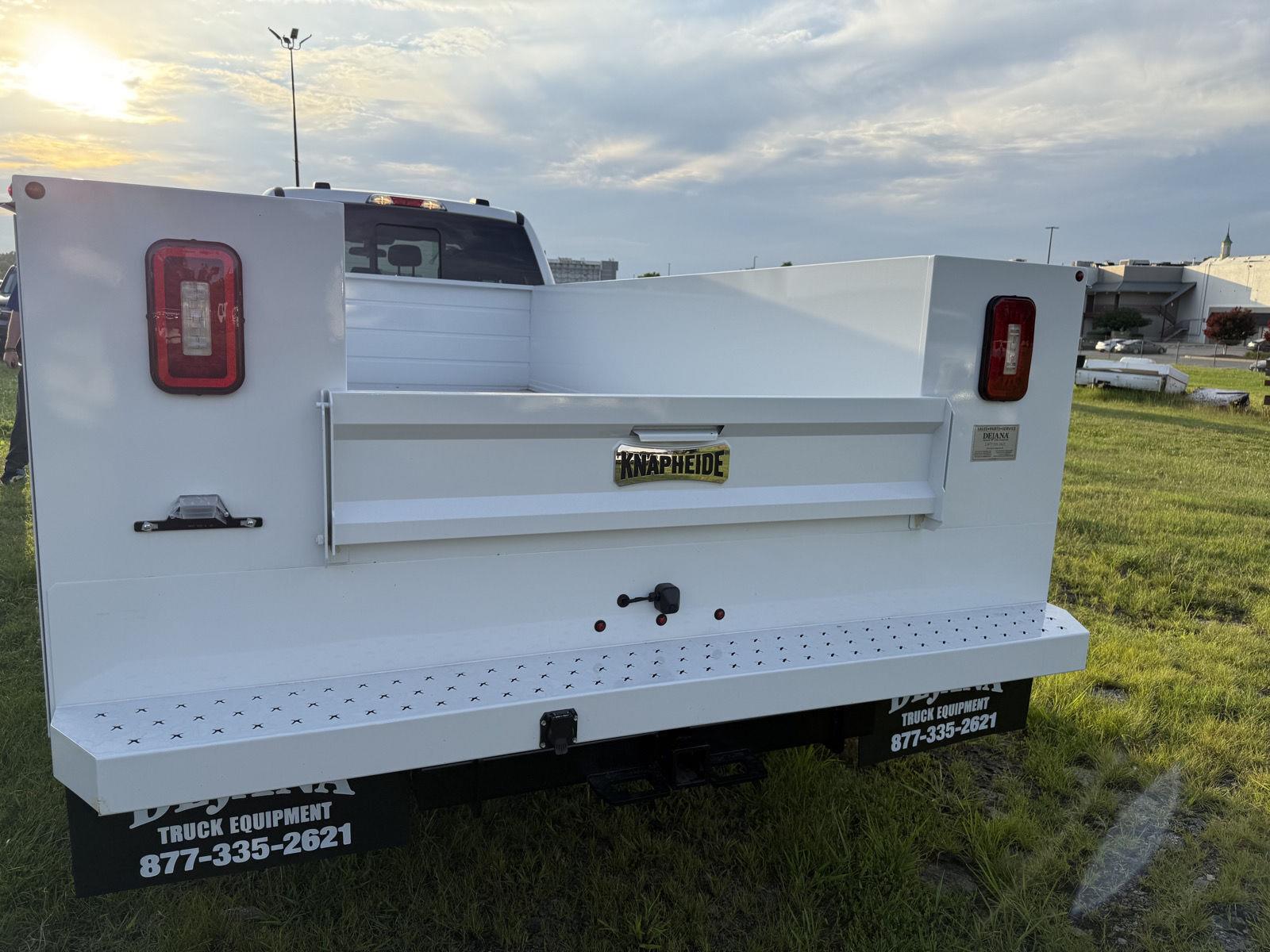 New 2026 Oxford White Ford XL image 34