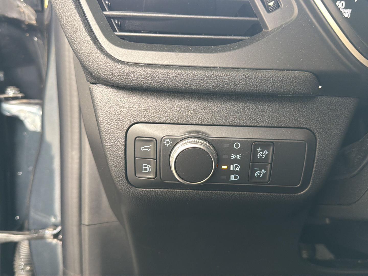 Used 2022 Stone Blue Metallic Ford SE Hybrid image 24
