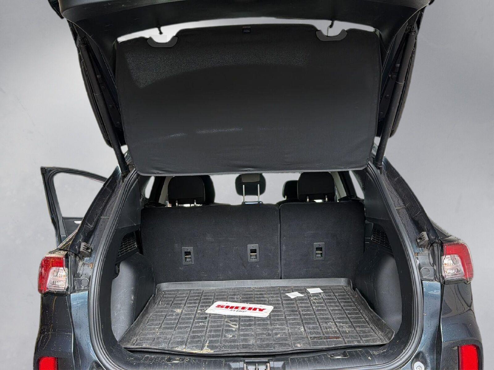 Used 2022 Stone Blue Metallic Ford SE Hybrid image 25