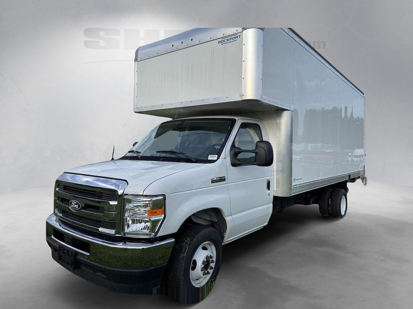 New 2027 Oxford White Ford  image 4
