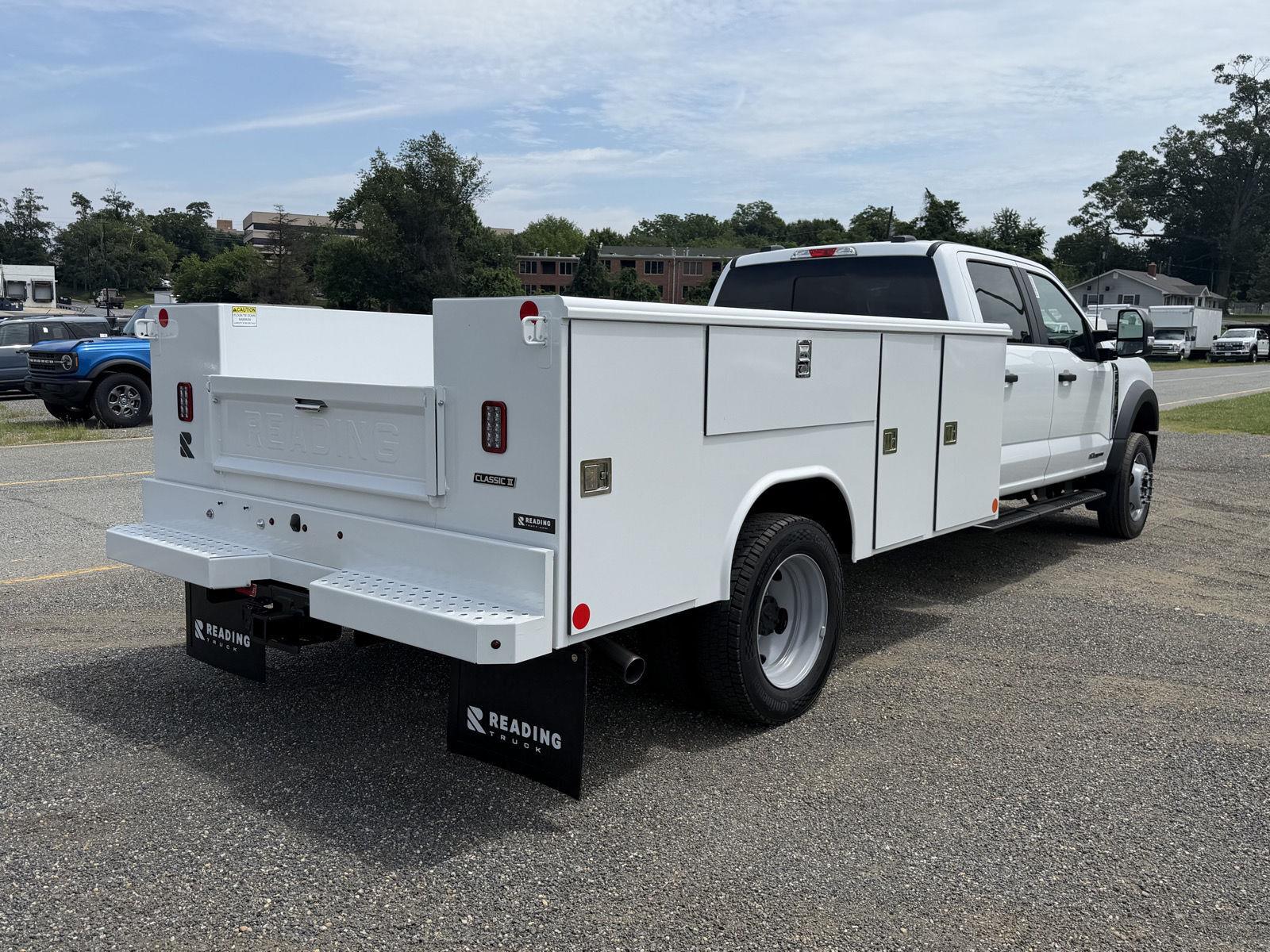 New 2026 Oxford White Ford XL image 3