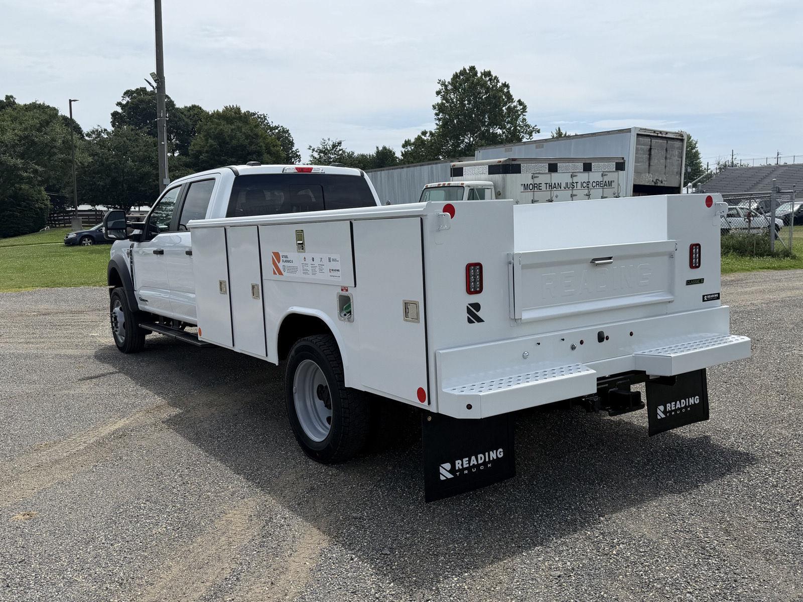 New 2026 Oxford White Ford XL image 4