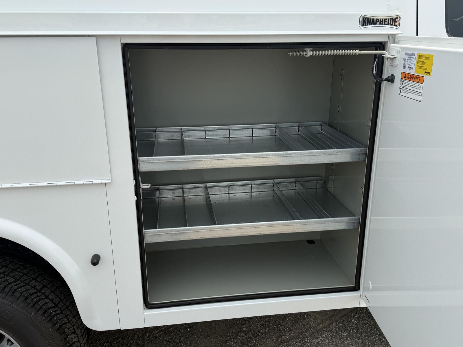 New 2026 Oxford White Ford XL image 9