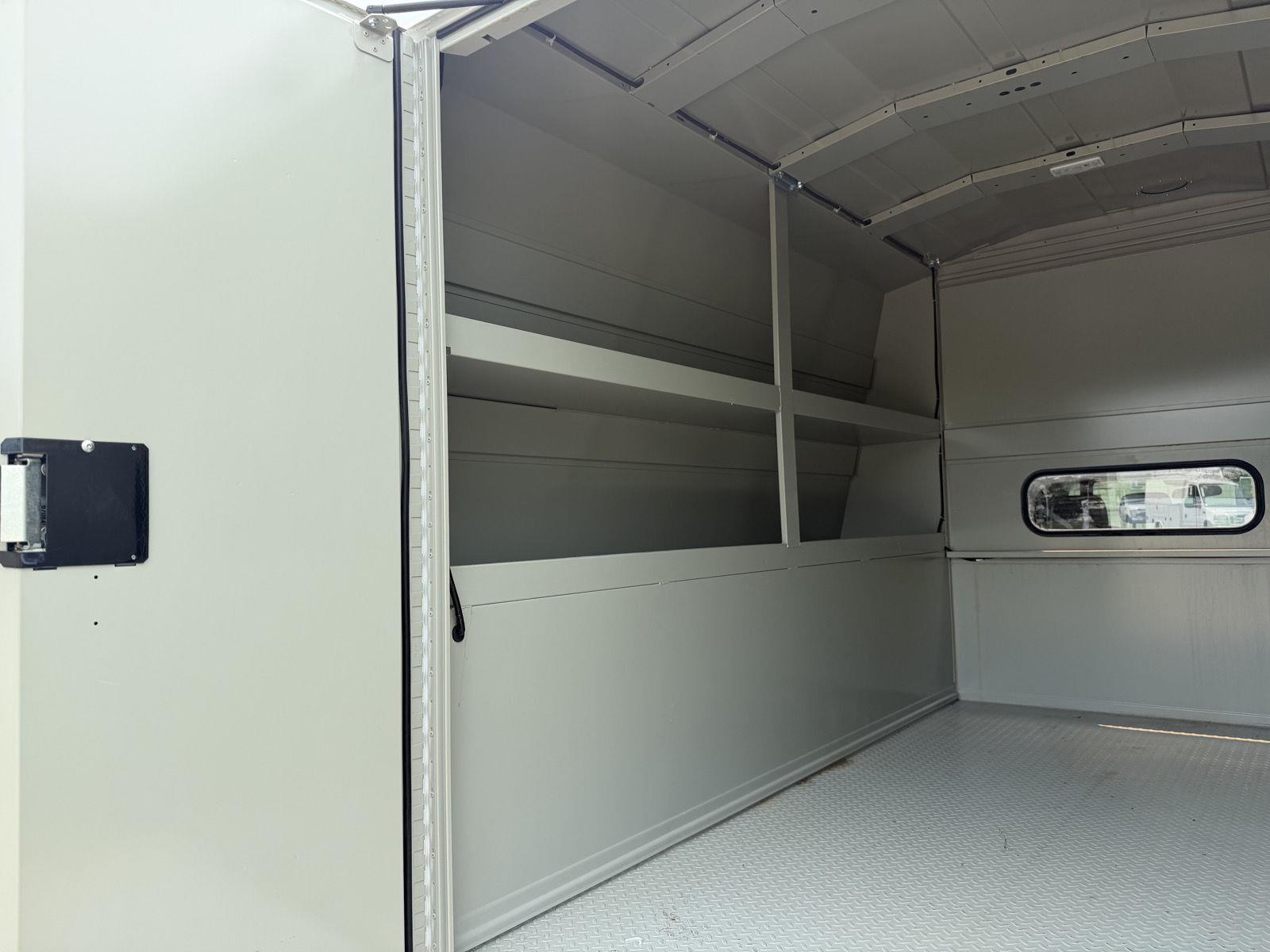 New 2026 Oxford White Ford XL image 18