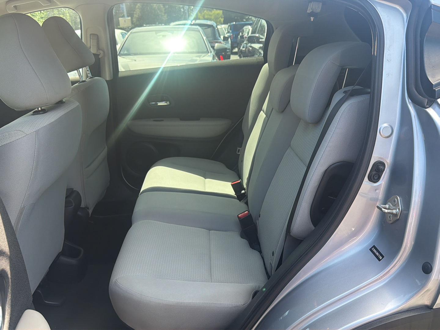 Used 2019 Lunar Silver Metallic Honda LX image 6